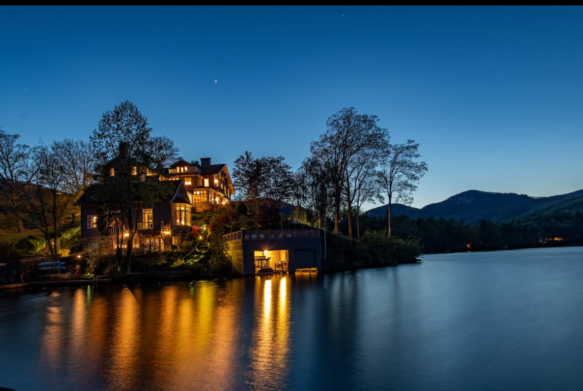 Greystone Inn at sunset